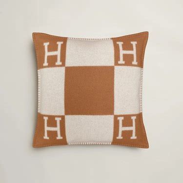 hermes pillows dupe